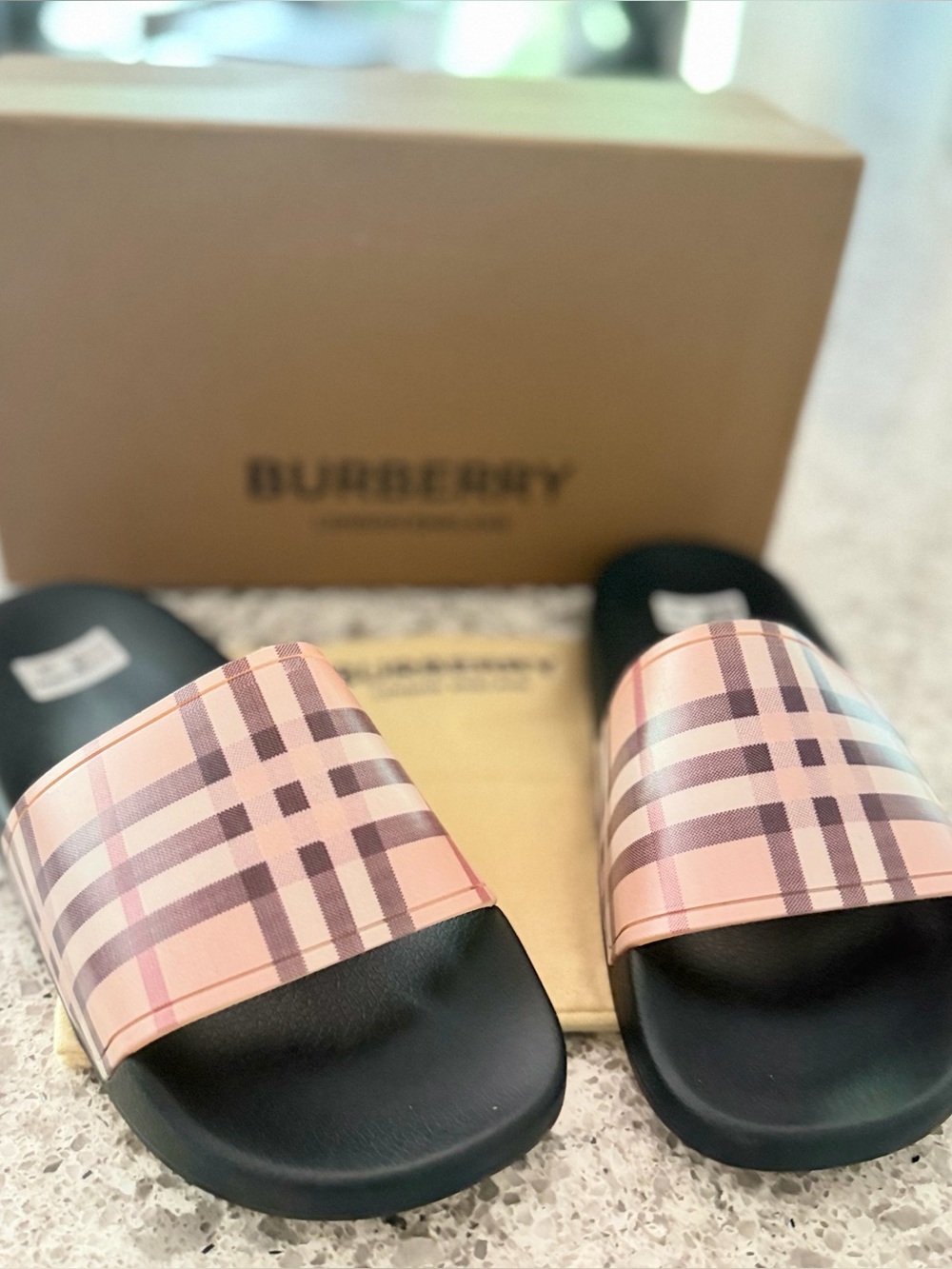 Checkered pool slides